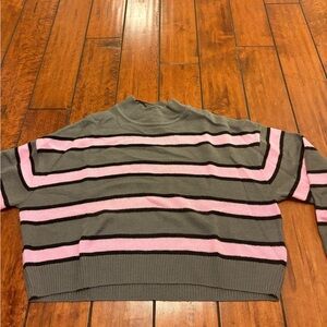 H&M PINK AND GRAY STRIPED SWEATER